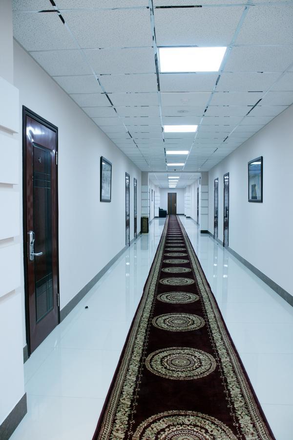 Hotel Flamingo Aktobe Exterior foto