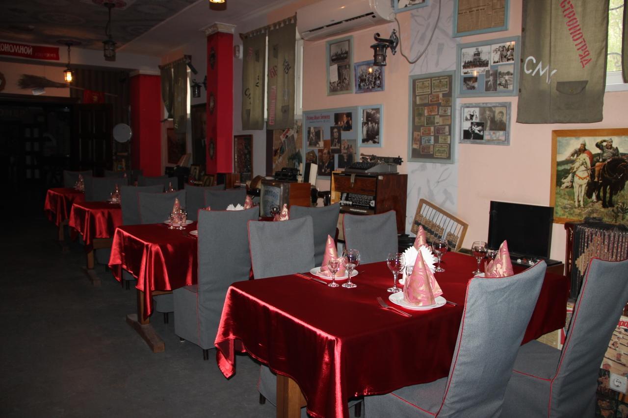 Hotel Flamingo Aktobe Exterior foto